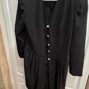 Little black dress with pearlized buttons